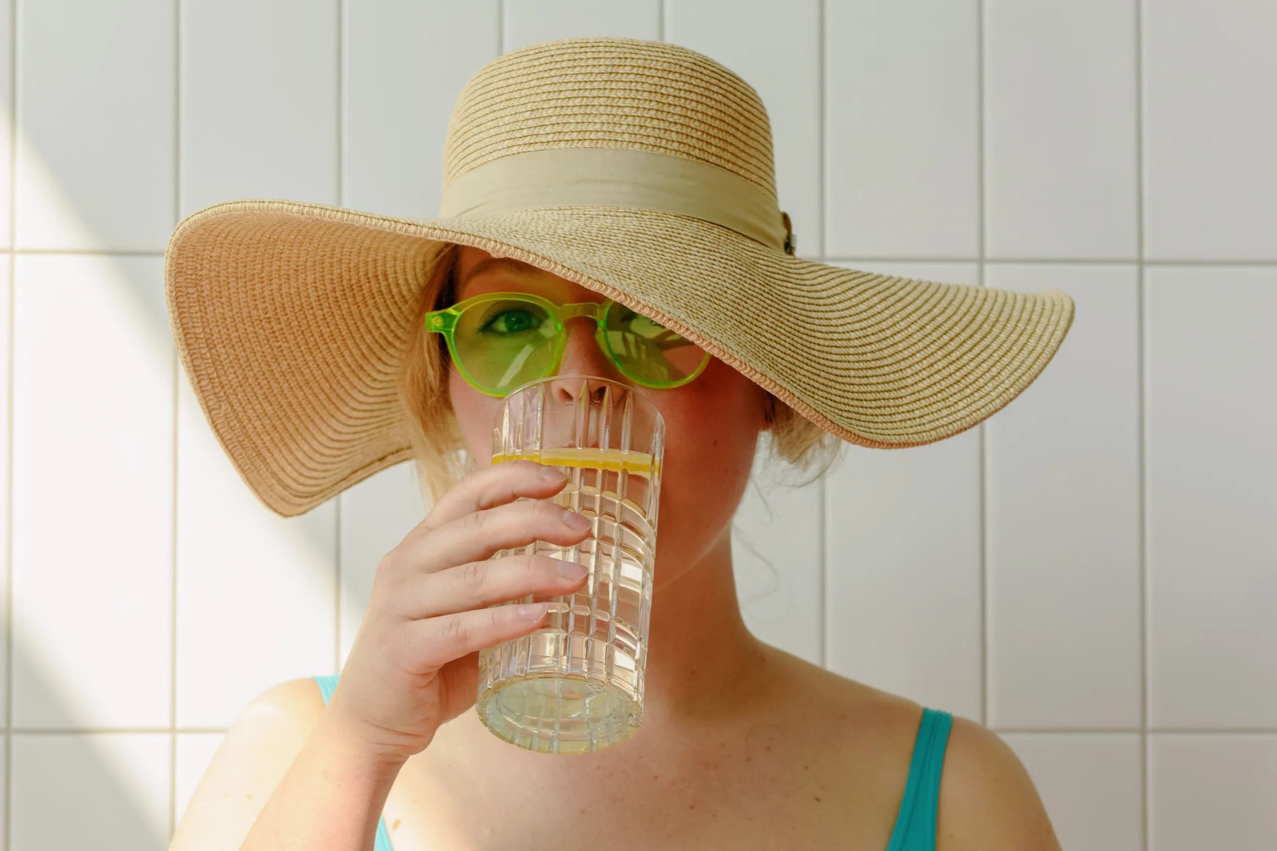From sipping fluids regularly to adding water-rich fruits and choosing lighter meals, these simple food habits can support hydration and wellness during summer.