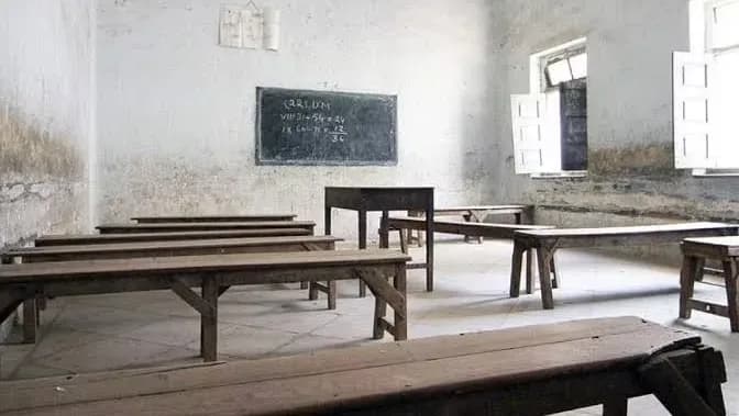 West Bengal 933 schools with no students under government review; might hand buildings to other depts