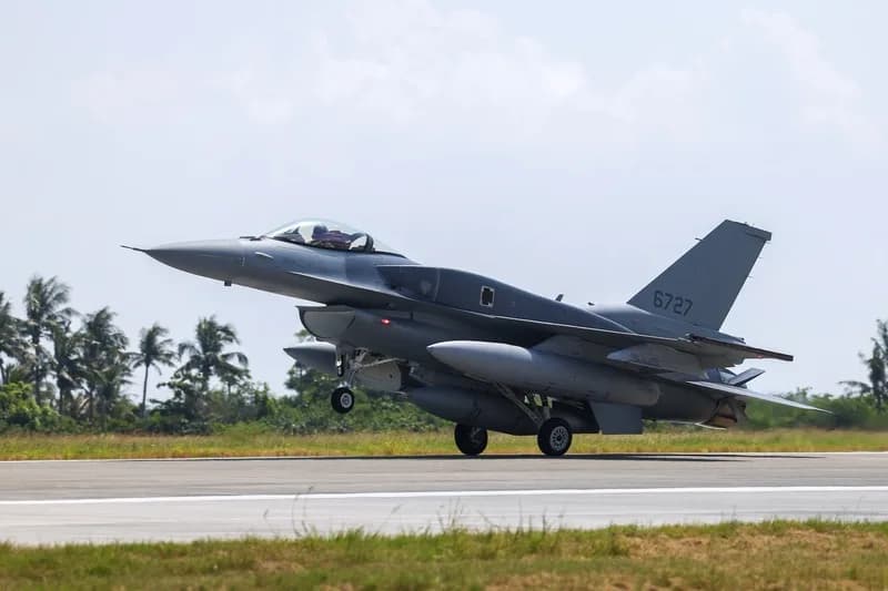 Taiwan gets first 2 of 66 F-16V jets; China tensions add to the stakes