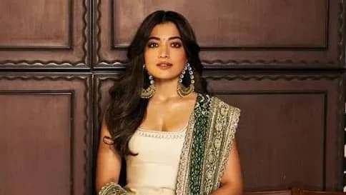 How costly is Rashmika Mandanna’s ‘MS Blue’ sari? Check the price